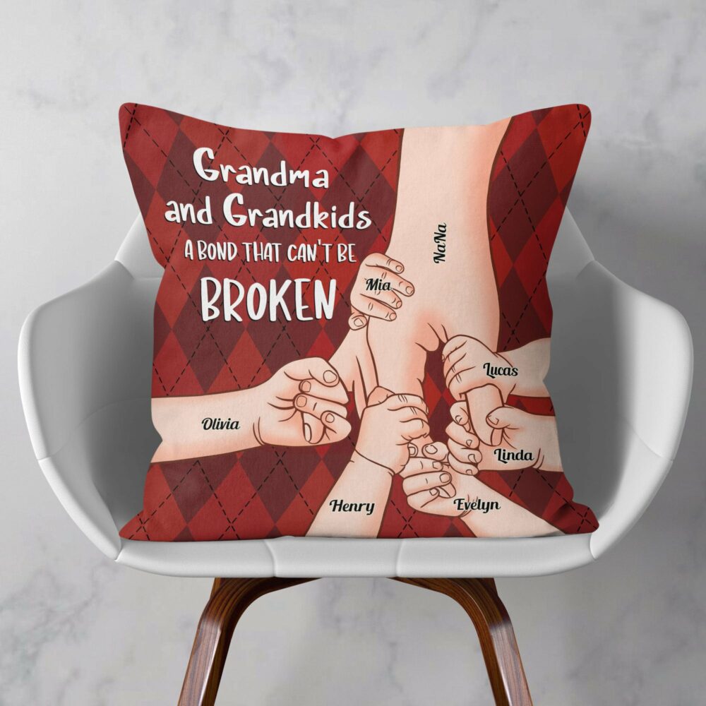 Grandparent And Grandkid A Bond That Can't Be Broken - Personalized Pillow - Birthday, Loving Gift For Grandpa, Grandma, Mom & Dad - Image 2